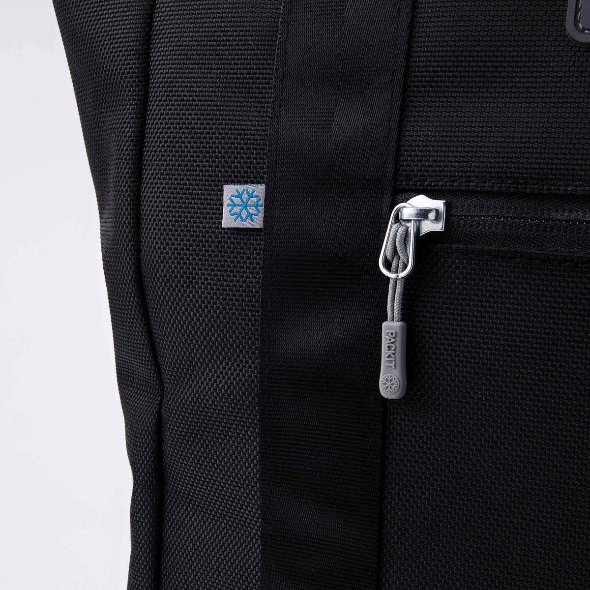freezable-carry-tote-b7 freezable-carry-tote-black-gray-zoom-flag.jpg