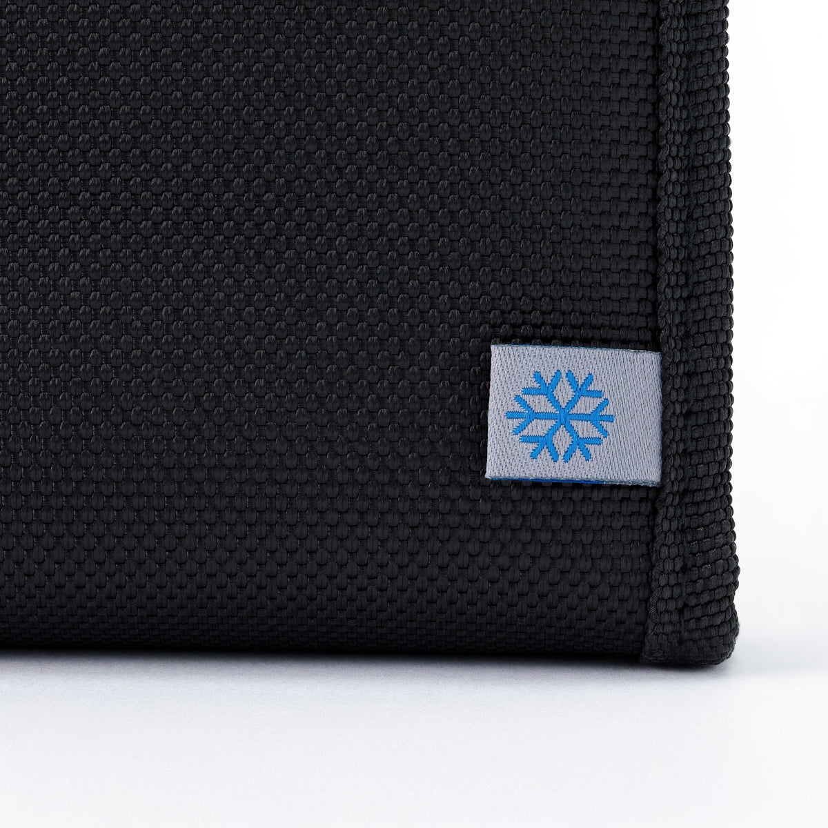 freezable-chill-board-large-y7 freezable-chill-board-large-black-ecofreeze-plus-zoom-tag.jpg