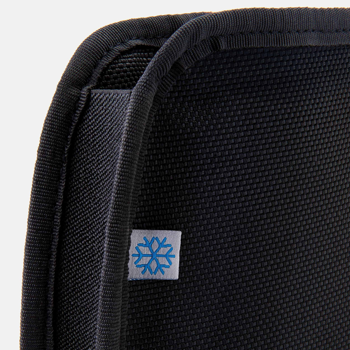freezable-wine-cooler-r6 freezable-wine-cooler-black-zoom-snowflake-tag.jpg